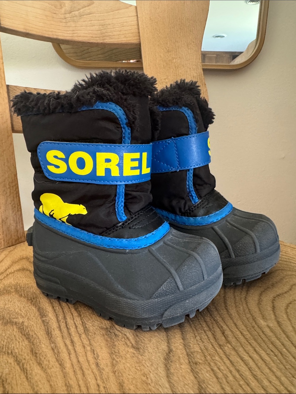 Sorel Kids Black Blue Yellow Insulated Snow Boots